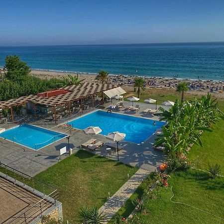 Ocean Hotel Resort Кастросікія Екстер'єр фото